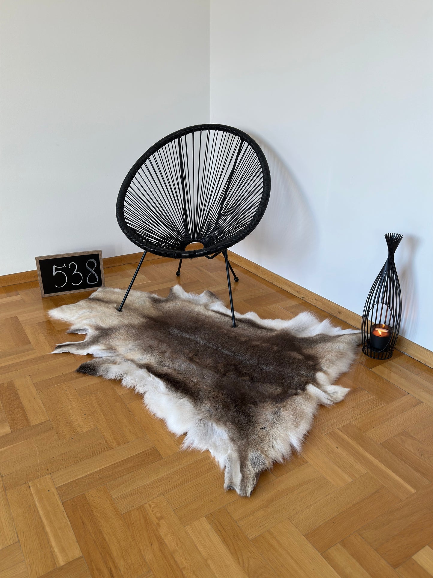 Luxurious Reindeer Hide Unique Giant Size 136 x 108 cm Reindeer Skin #538