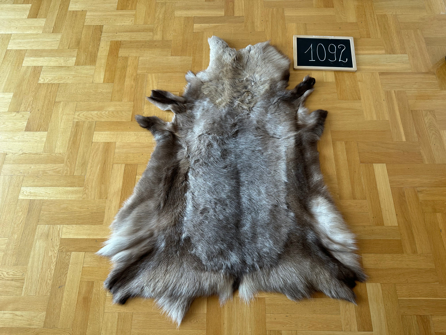 Reindeer Hide B Grade 133 x 108 cm Authentic Nordic Decor Reindeer Skin #1092