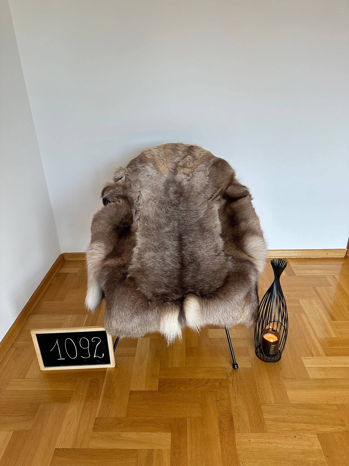 Reindeer Hide B Grade 133 x 108 cm Authentic Nordic Decor Reindeer Skin #1092