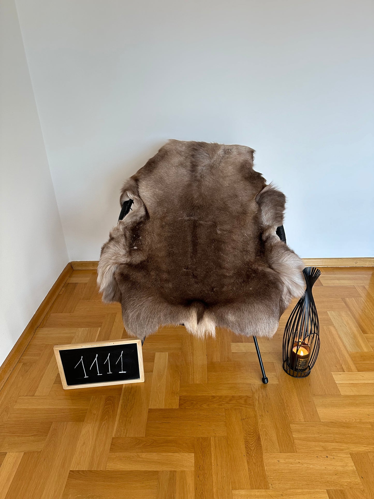 Luxurious Reindeer Hide Unique B Grade 112 x 100 cm Reindeer Skin #1111