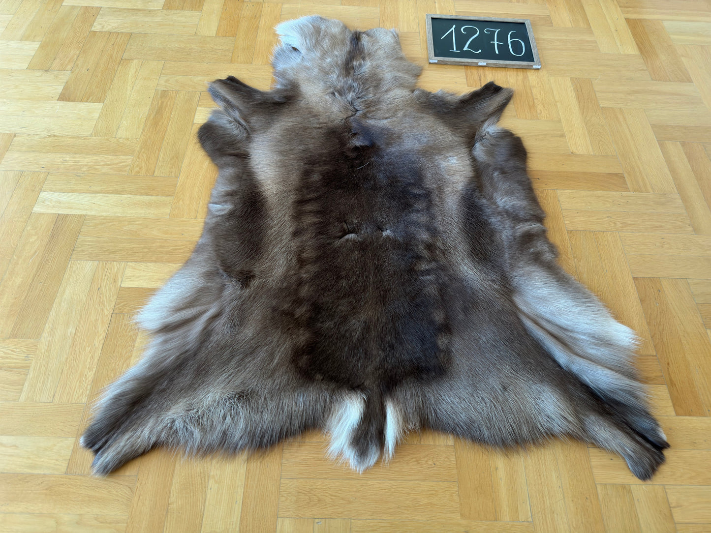 Luxurious Reindeer Hide Unique B Grade 124 x 108 cm Reindeer Skin #1276