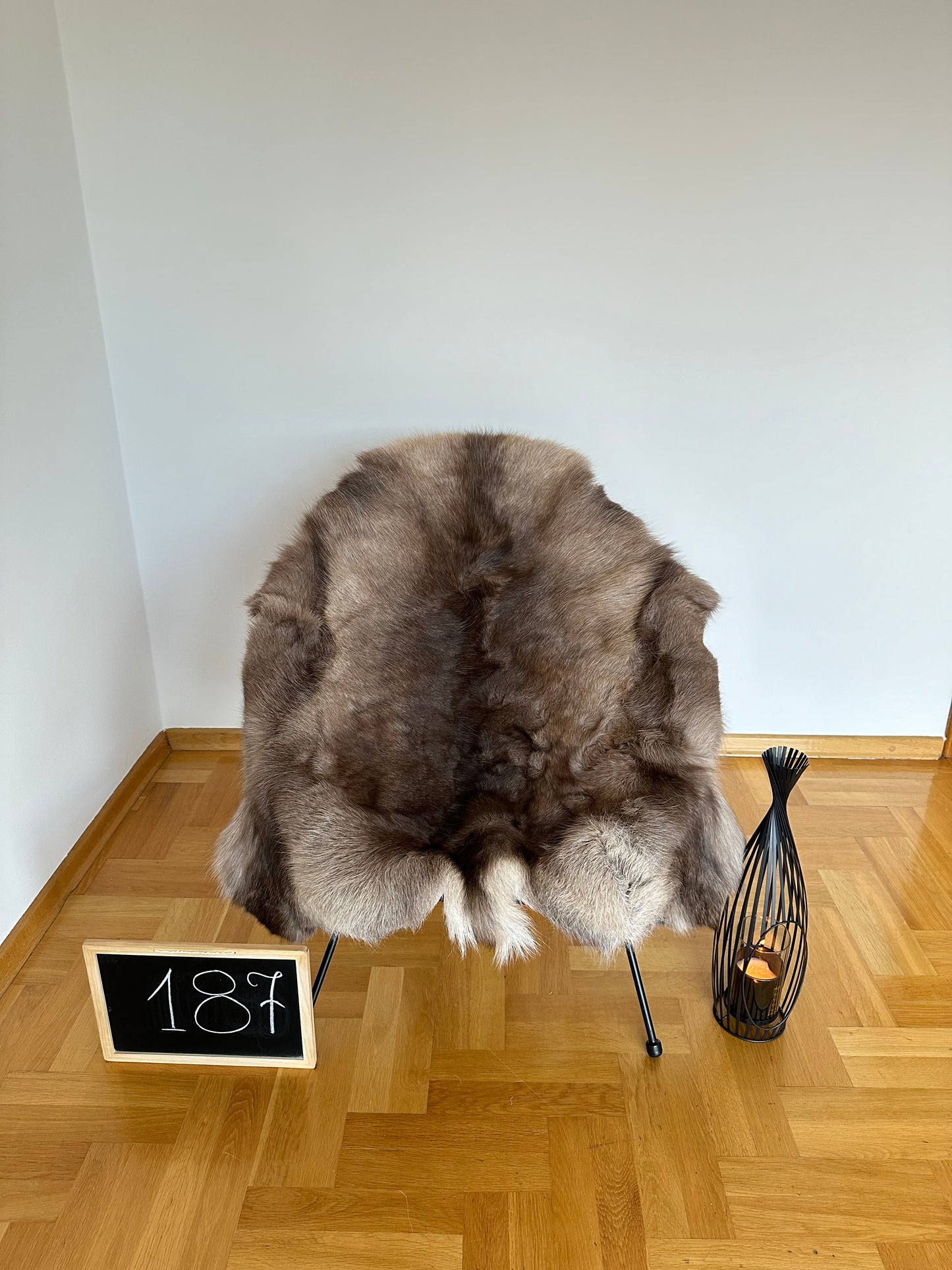 Luxurious Reindeer Hide Unique Giant Size 120 x 105 cm Reindeer Skin #187