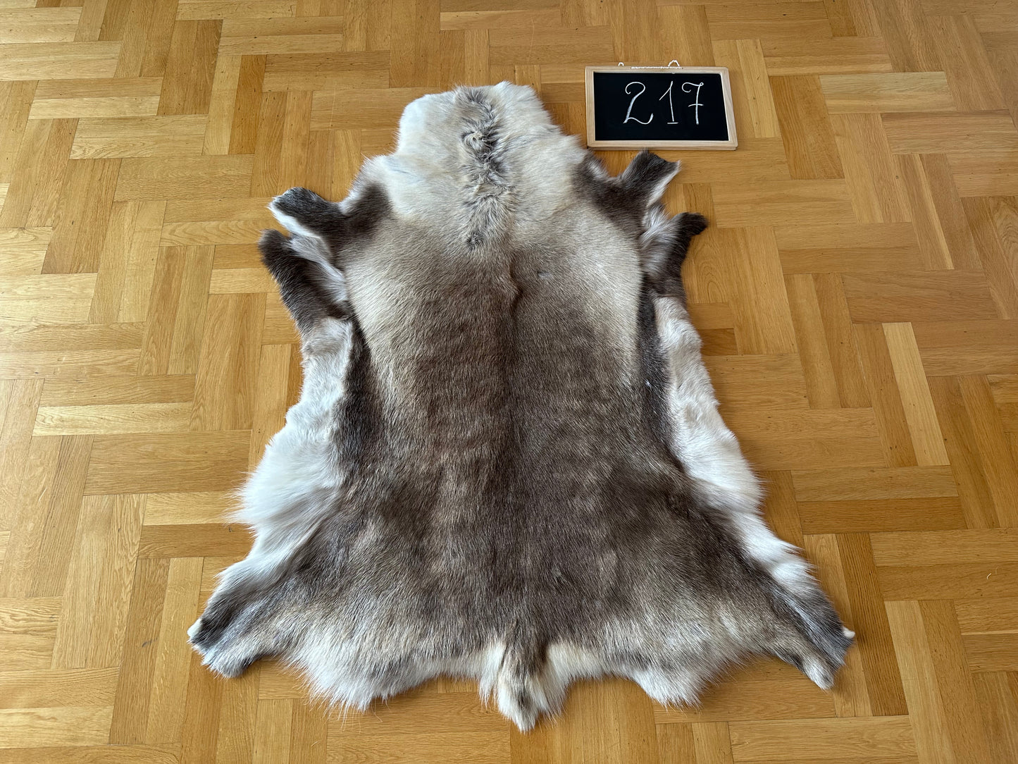 Luxurious Reindeer Hide Unique Giant Size 130 x 114 cm #217