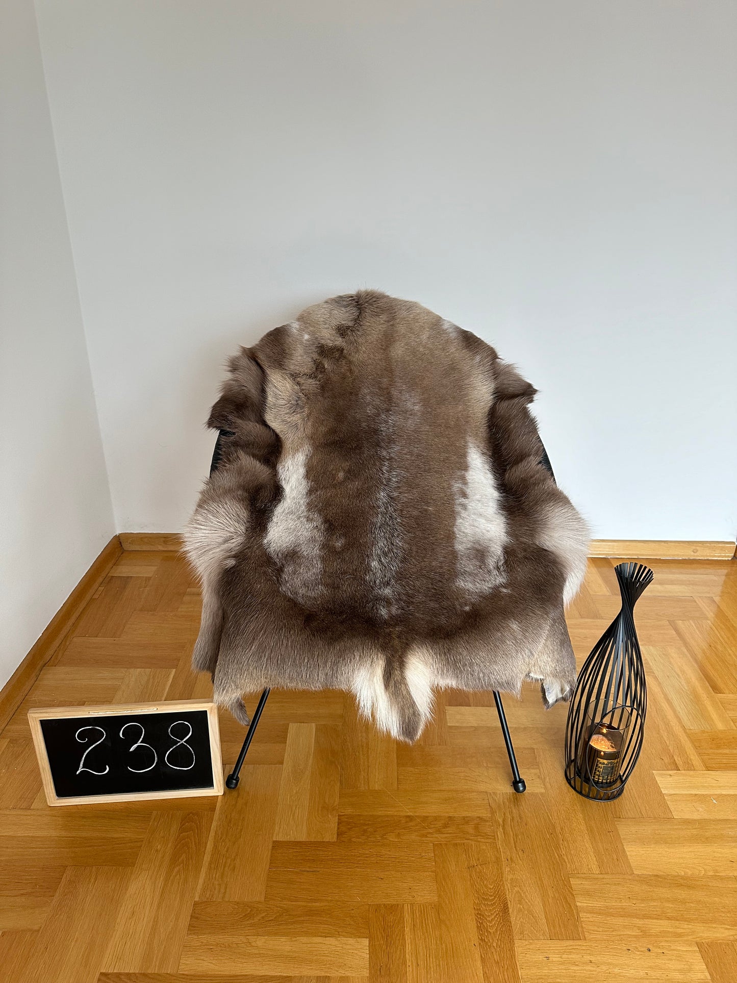 Luxurious Reindeer Hide Unique Giant Size 130 x 110 cm Reindeer Skin #238