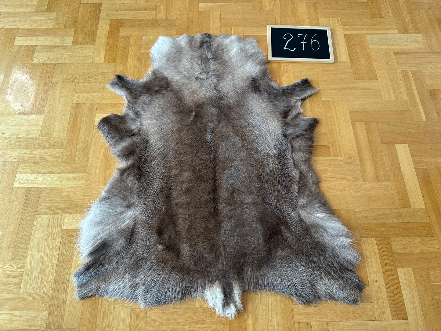 Luxurious Reindeer Hide Unique Giant Size 133 x 108 cm Reindeer Skin #276