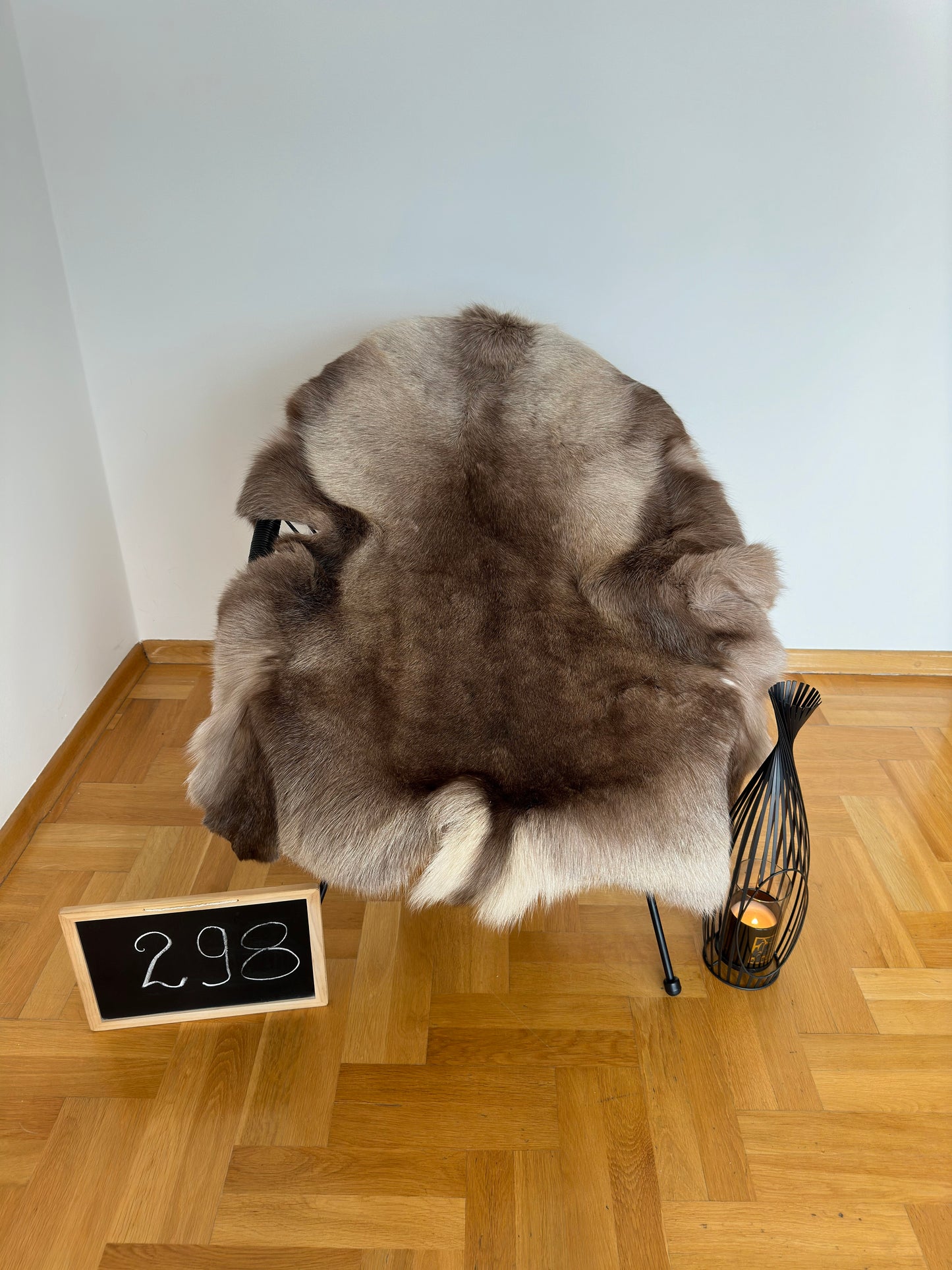 Luxurious Reindeer Hide Unique Giant Size 131 x 119 cm Reindeer Skin #298