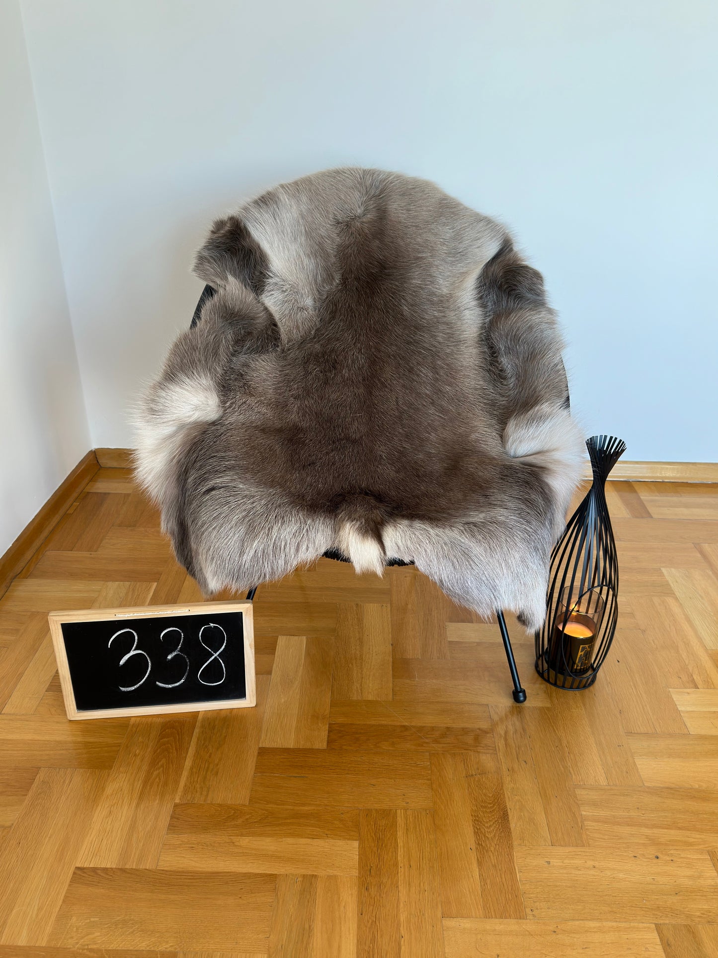 Luxurious Reindeer Hide Unique Giant Size 134 x 98 cm Reindeer Skin #338