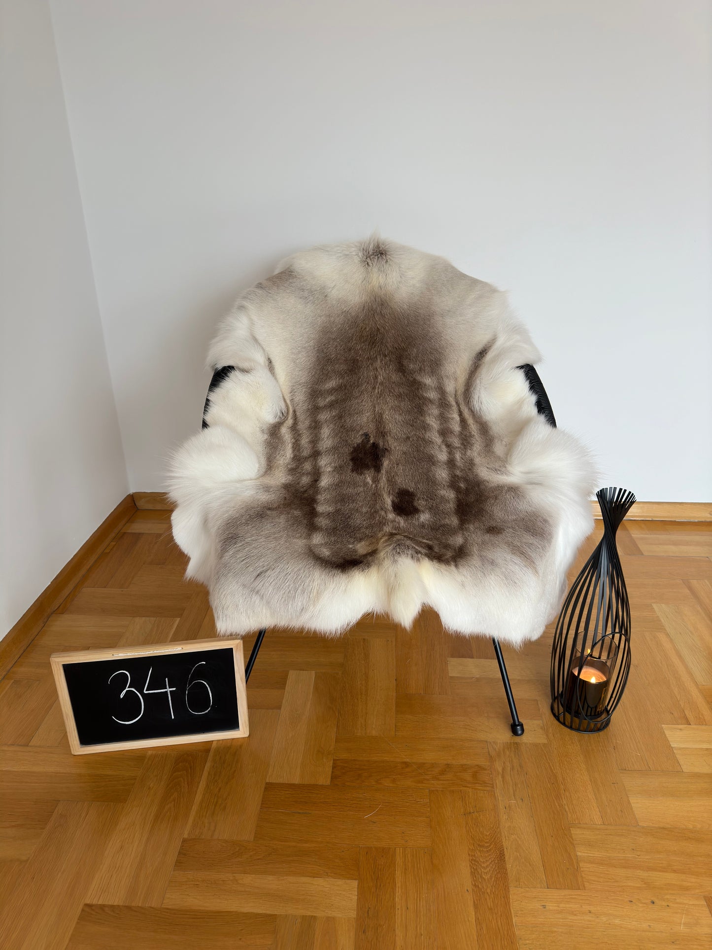 Luxurious Reindeer Hide Unique Giant Size 135 x 106 cm Reindeer Skin #346