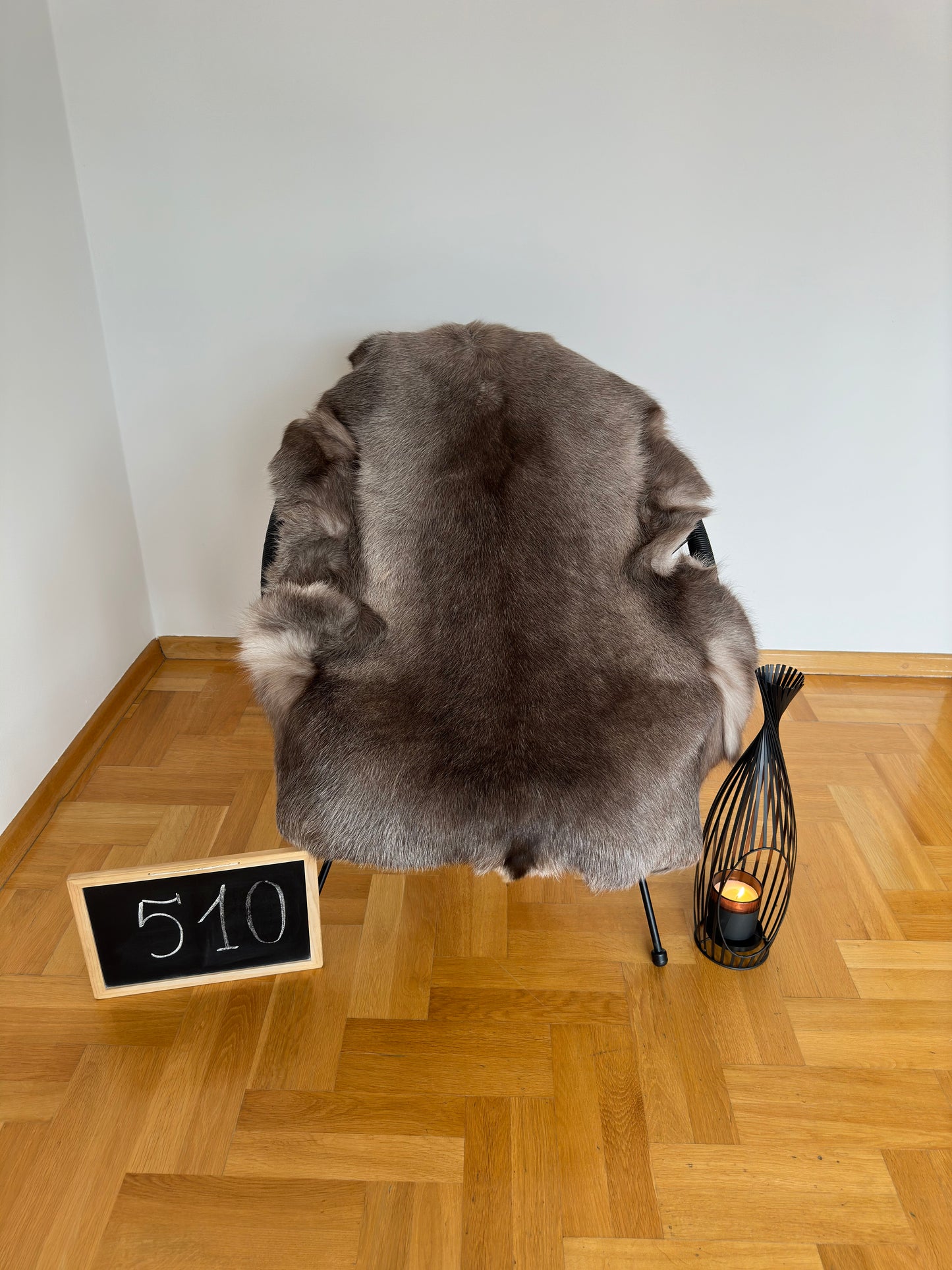 Luxurious Reindeer Hide Unique Giant Size 139 x 108 cm Reindeer Skin #510