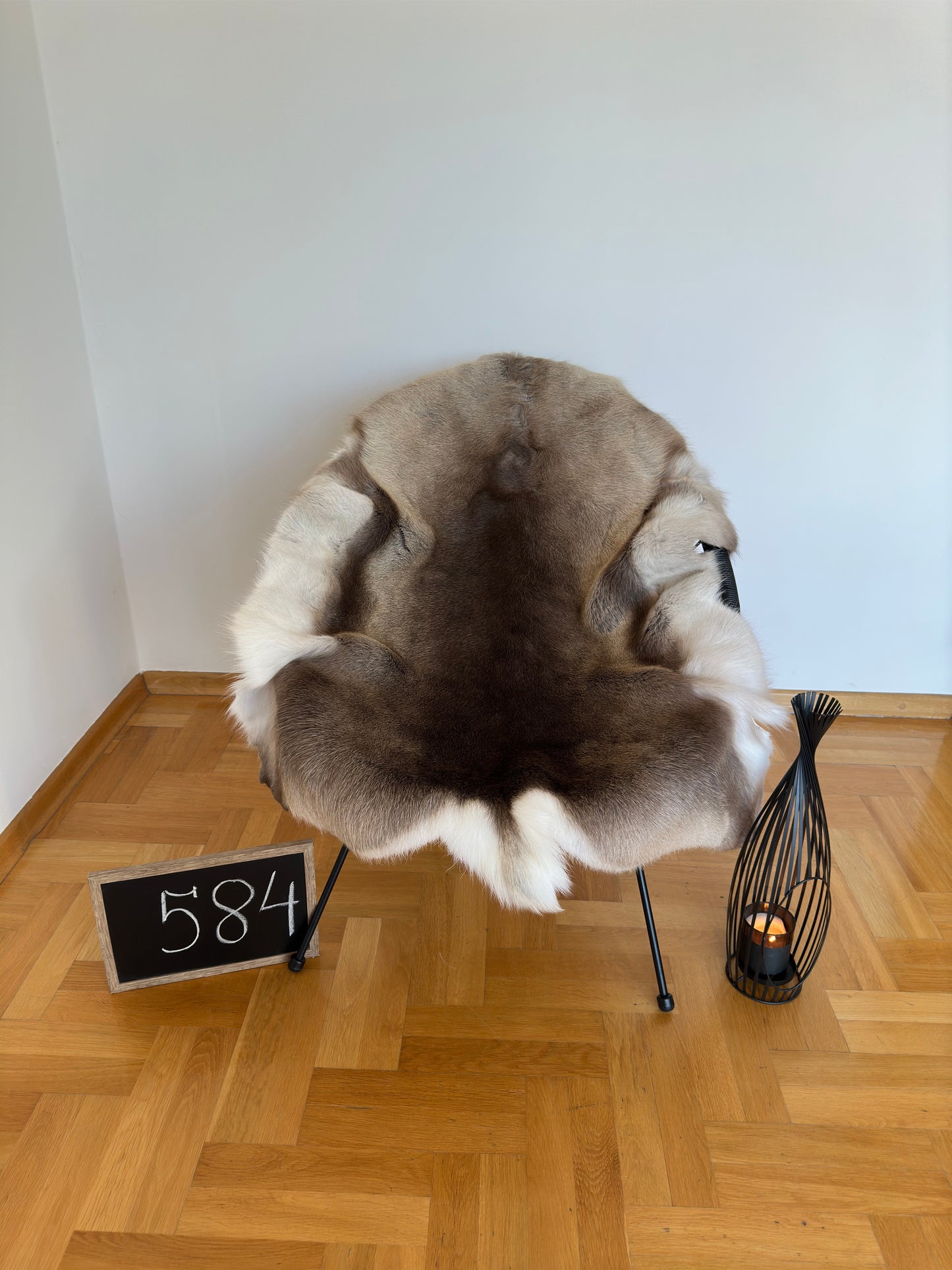 Reindeer Hide Exclusive Unique Giant Size 130 x 110 cm Reindeer Skin #584