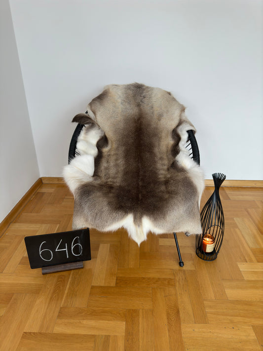 Reindeer Hide Exclusive Unique Giant Size 137 x 100 cm Reindeer Skin #646